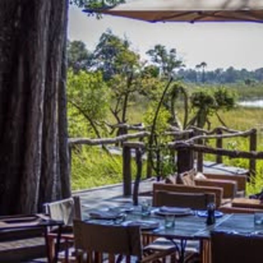 Lodge dining deck